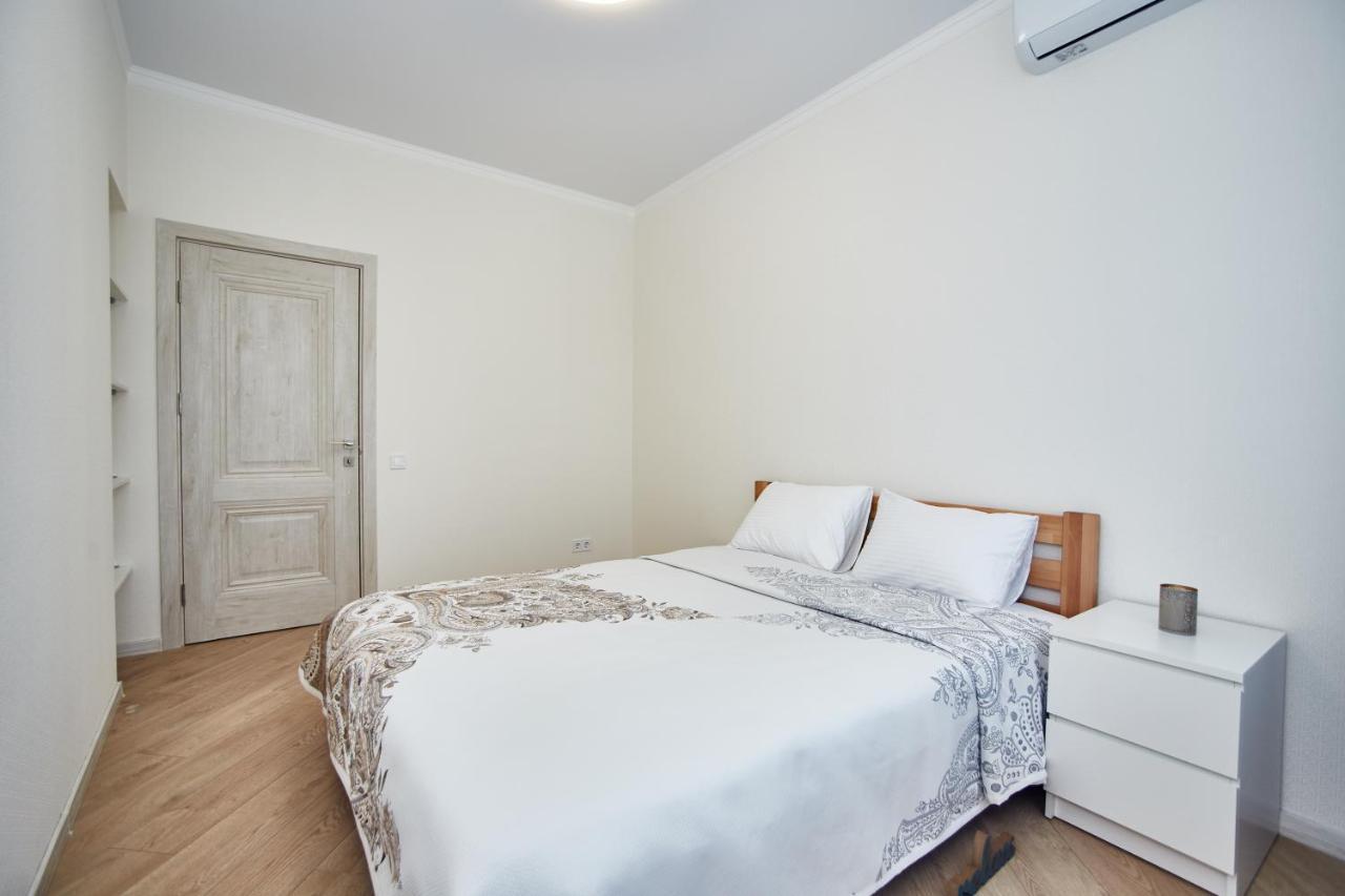 Sea, Central Arcadia, Lux 3 Room Apartment Одесса Экстерьер фото